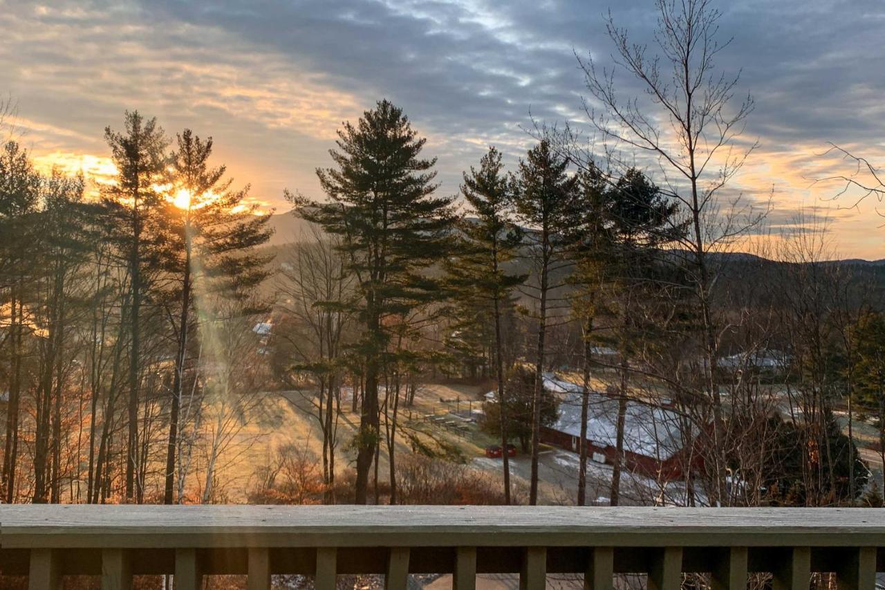 Mountain Condo With Views Near Hiking And Biking! Stowe Luaran gambar