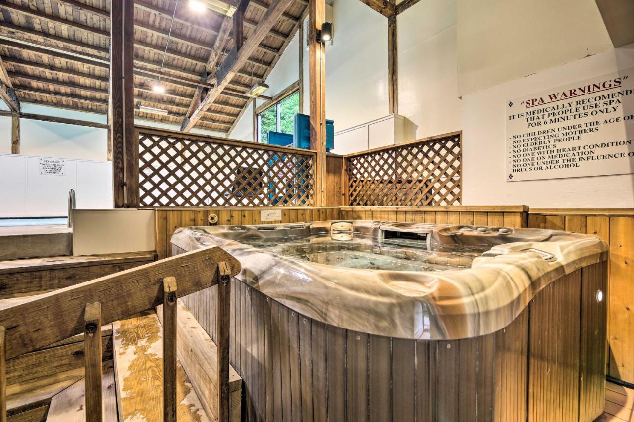 Mountain Condo With Views Near Hiking And Biking! Stowe Luaran gambar